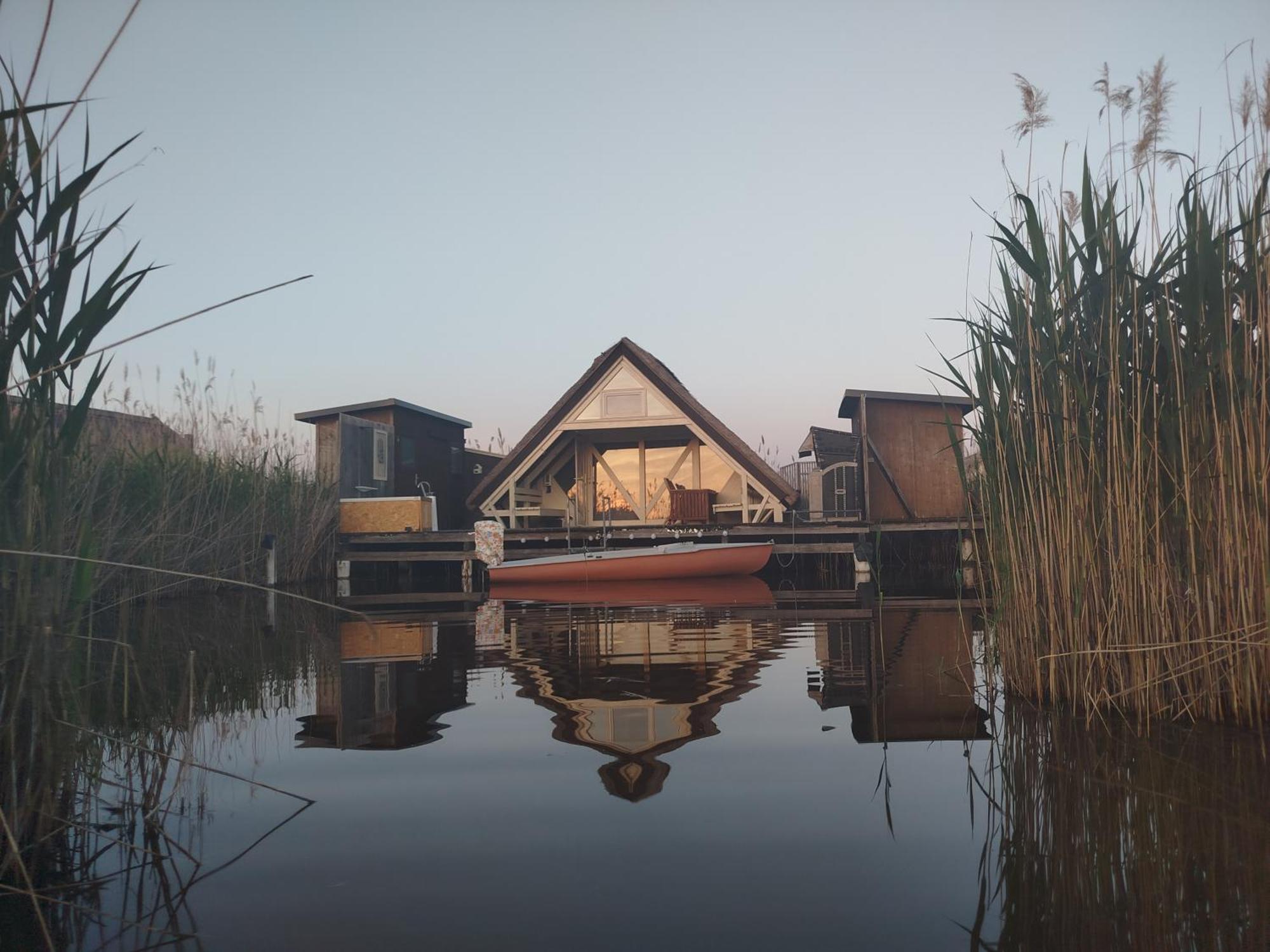 Pfahlbau Sunset I Toplage Elektroboot Inklusive Rust Dış mekan fotoğraf